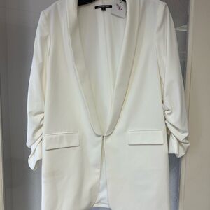 Gianni Bini White Blazer with Shawl Collar and Ruched Sleeves